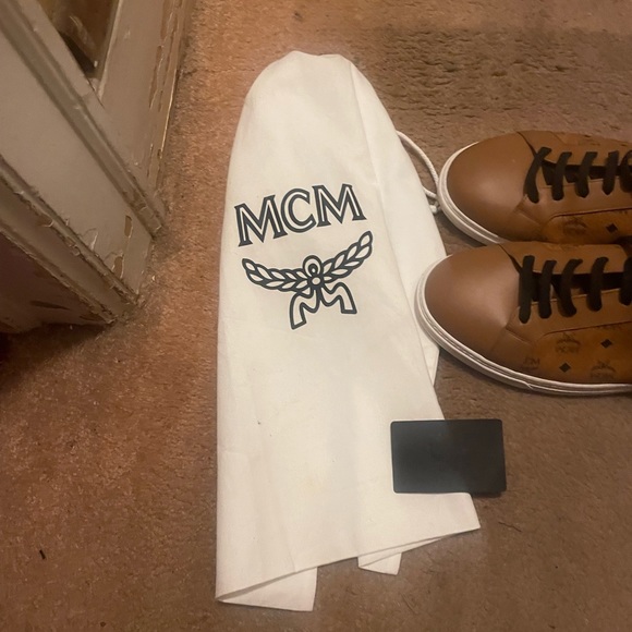 Mcm shoes ion really wear so ion need em - Picture 4 of 7